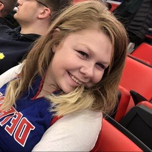 Meet your Posher, Hannah